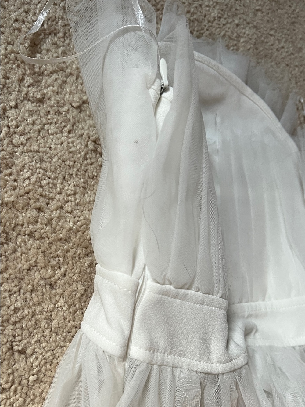 White Tulle Ruffled Strapless Top - Picture 4 of 5